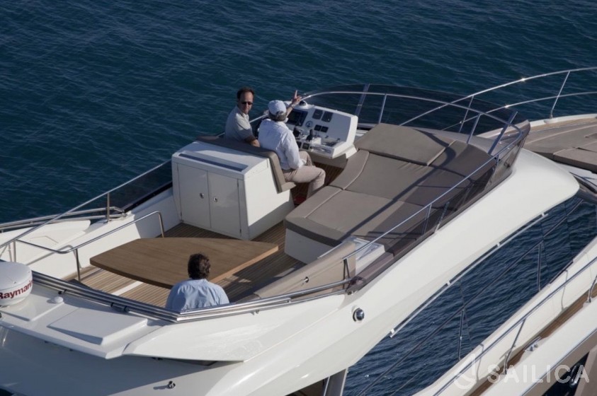 Prestige 500 - Yacht Charter Sailica