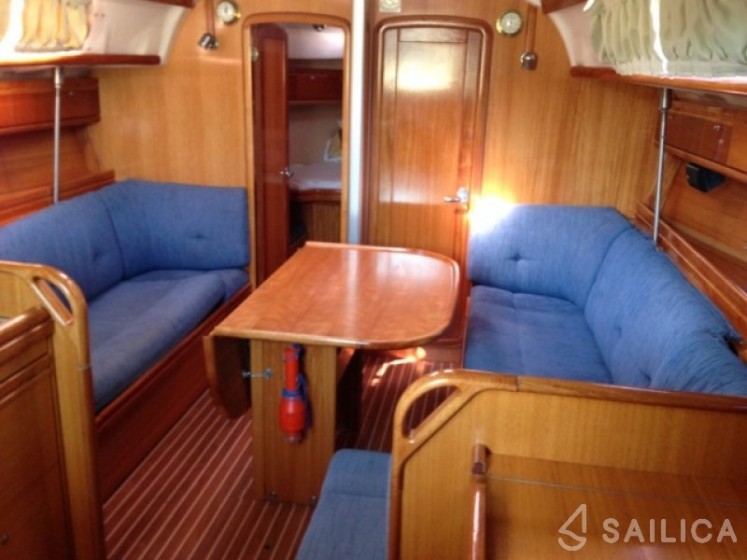 Bavaria 38 Cruiser - Yacht Charter Sailica