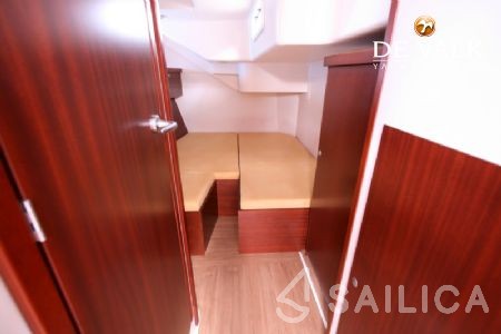 Lagoon 420 - Yacht Charter Sailica