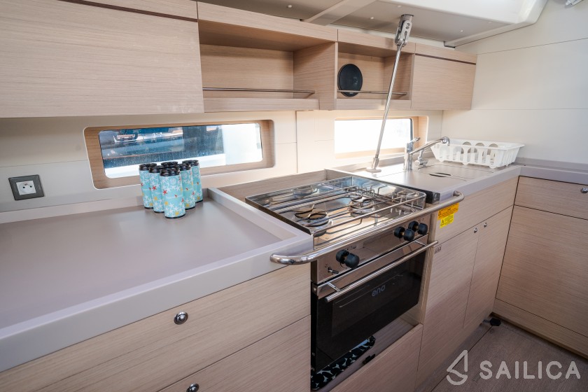 Oceanis 46.1 - Yacht Charter Sailica