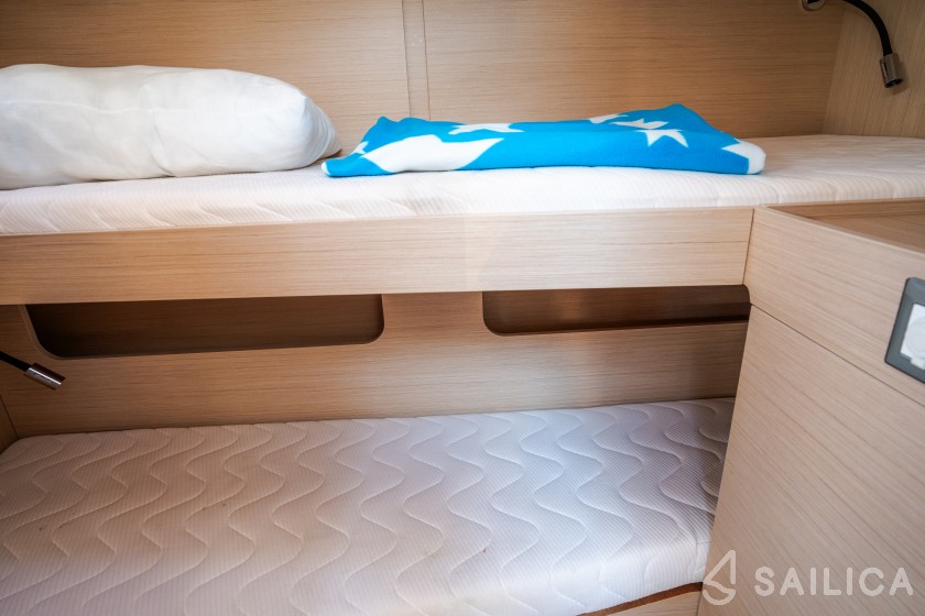 Oceanis 46.1 - Yacht Charter Sailica