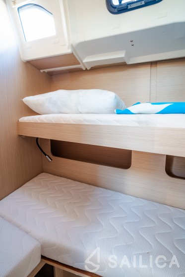 Oceanis 46.1 - Yacht Charter Sailica