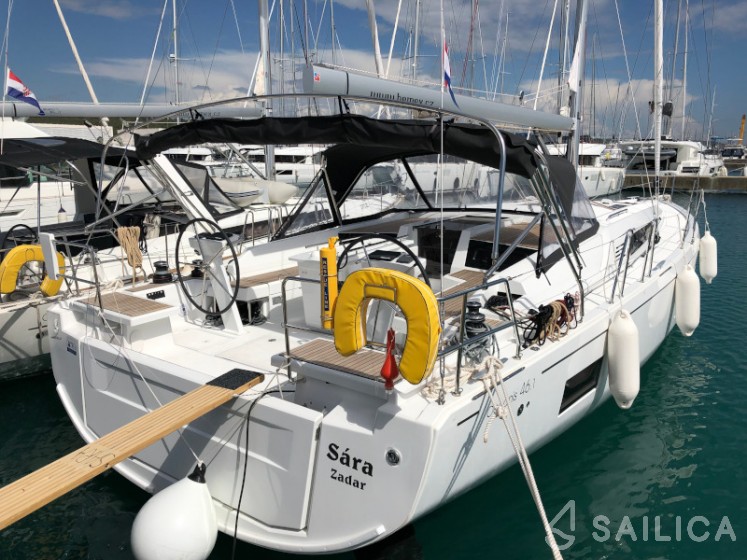 Oceanis 46.1 - Yacht Charter Sailica