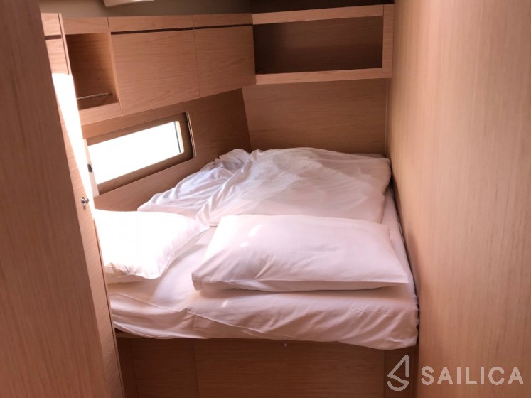 Oceanis 46.1 - Yacht Charter Sailica