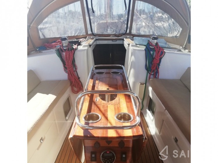 Sun Odyssey 43  - Yacht Charter Sailica