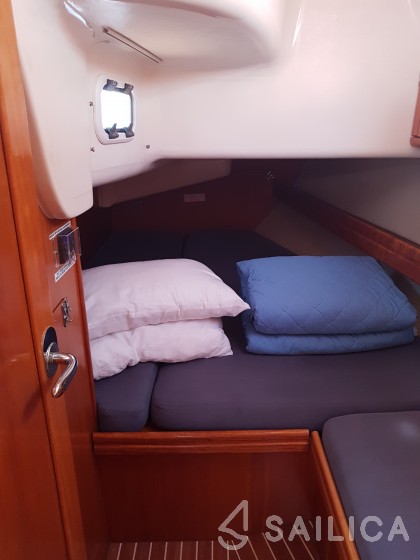 Bavaria 40 Cruiser - Yacht Charter Sailica