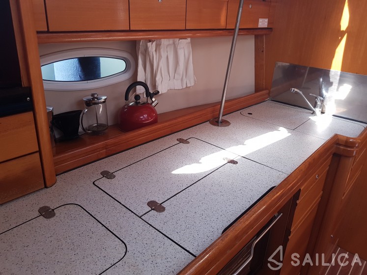 Bavaria 40 Cruiser - Yacht Charter Sailica