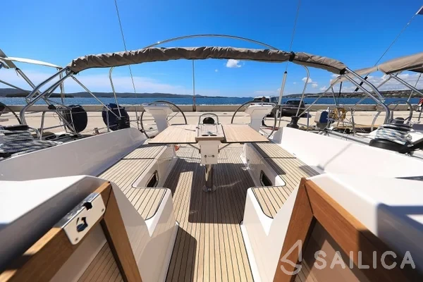 Bavaria Cruiser 46 Style - Yacht Charter Sailica