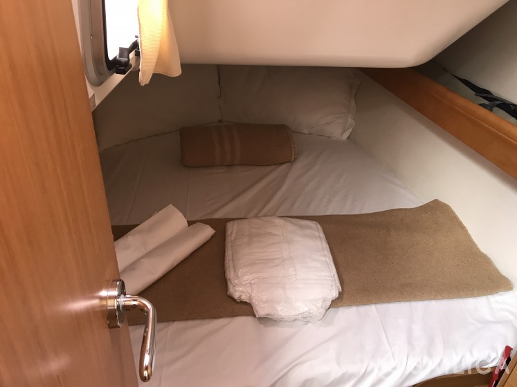 Sun Odyssey 36i - Yacht Charter Sailica
