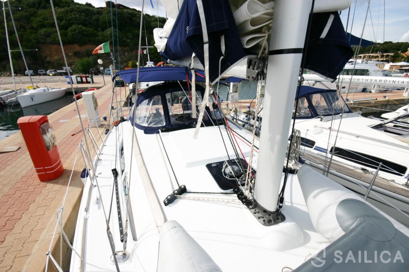 Sun Odyssey 36i - Yacht Charter Sailica