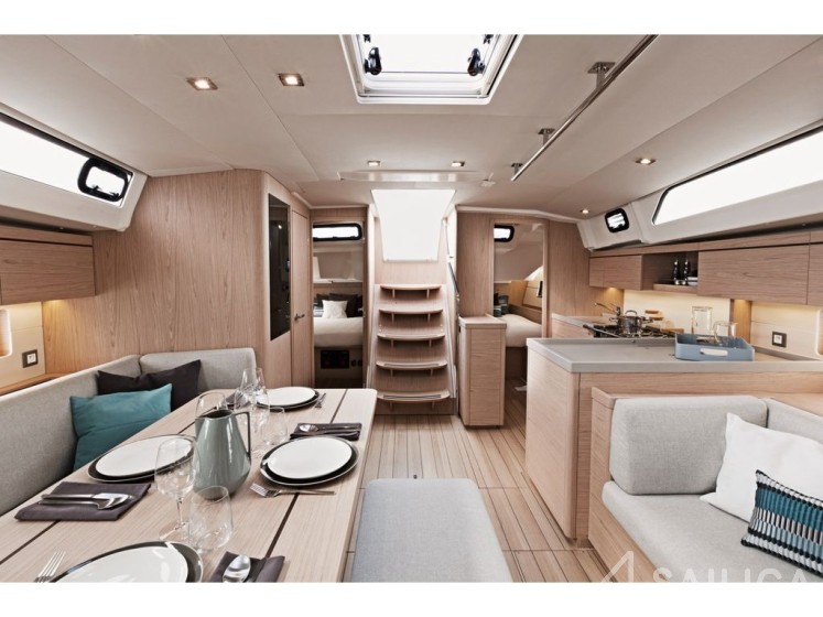 Oceanis 46.1 - Yacht Charter Sailica