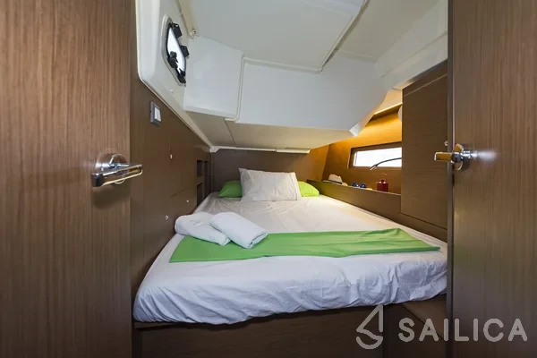 Oceanis 46.1 - Yacht Charter Sailica
