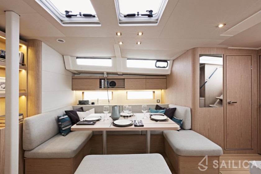 Oceanis 46.1 - Yacht Charter Sailica