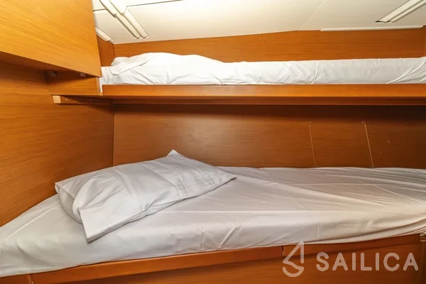 Sun Odyssey 490 - Yacht Charter Sailica