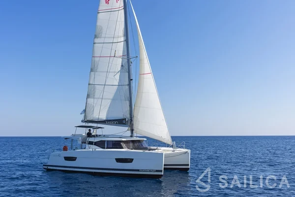 Lucia 40 - Yacht Charter Sailica