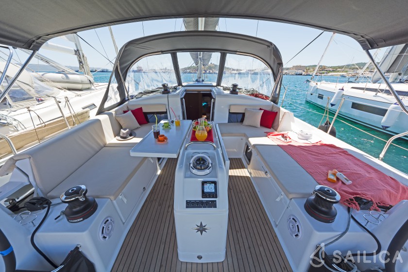 Sun Odyssey 490 - Yacht Charter Sailica