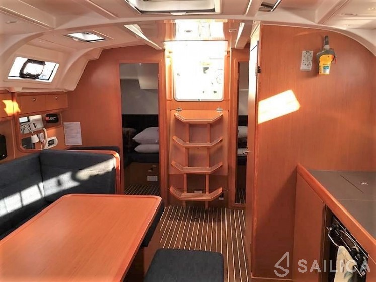Bavaria 41 Cruiser - Yacht Charter Sailica