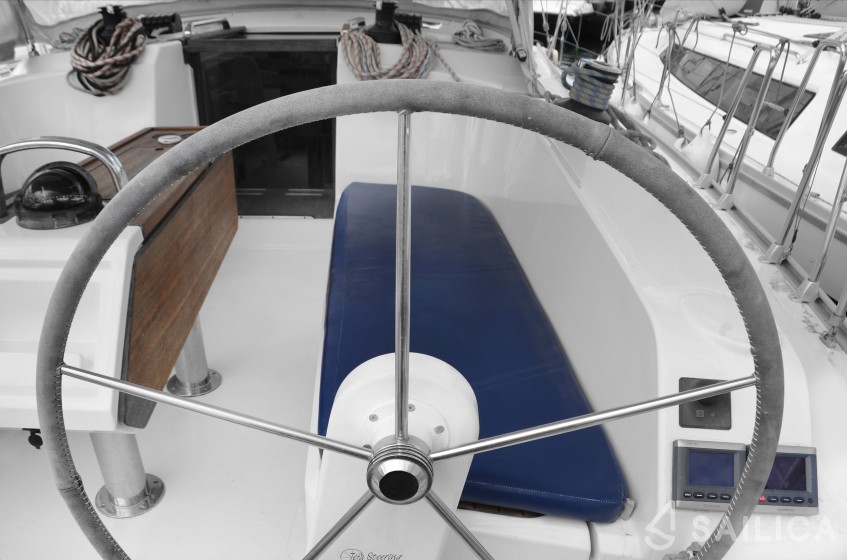 Bavaria 41 Cruiser - Yacht Charter Sailica