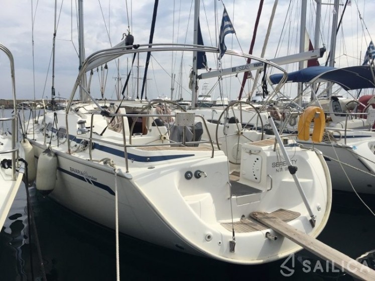 Bavaria 42 Cruiser - Yacht Charter Sailica