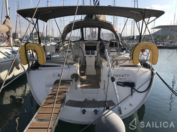 Bavaria 42 Cruiser - Yacht Charter Sailica