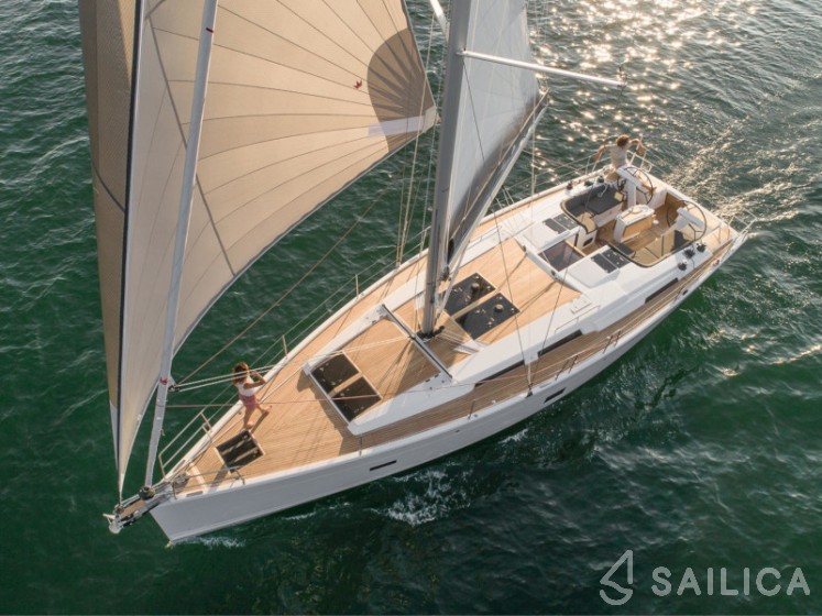 Hanse 458 - Yacht Charter Sailica