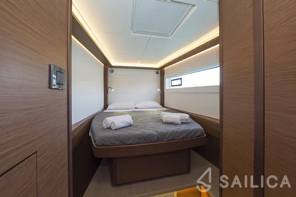 Lagoon 46  - Yacht Charter Sailica