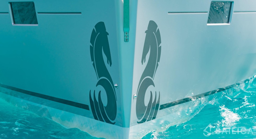 Oceanis 41.1 - Yacht Charter Sailica