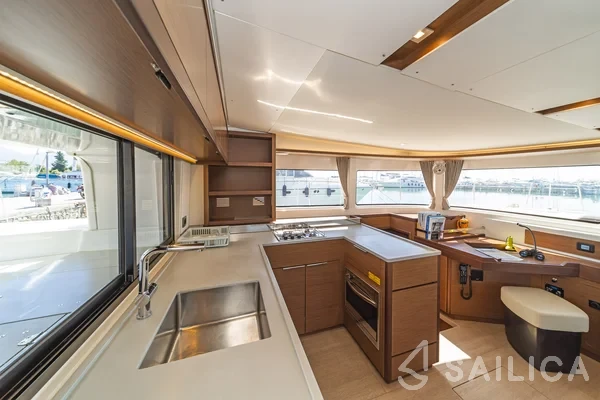 Lagoon 46  - Yacht Charter Sailica