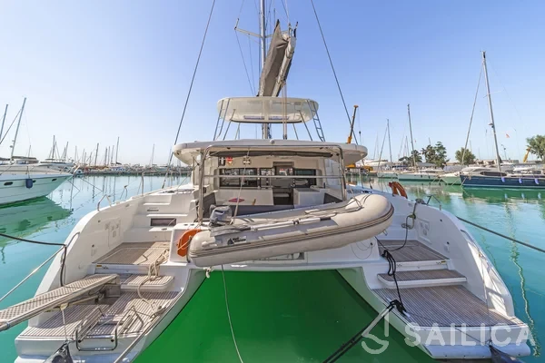 Lagoon 46  - Yacht Charter Sailica