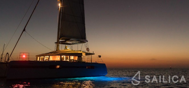 Lagoon 52 - Yacht Charter Sailica
