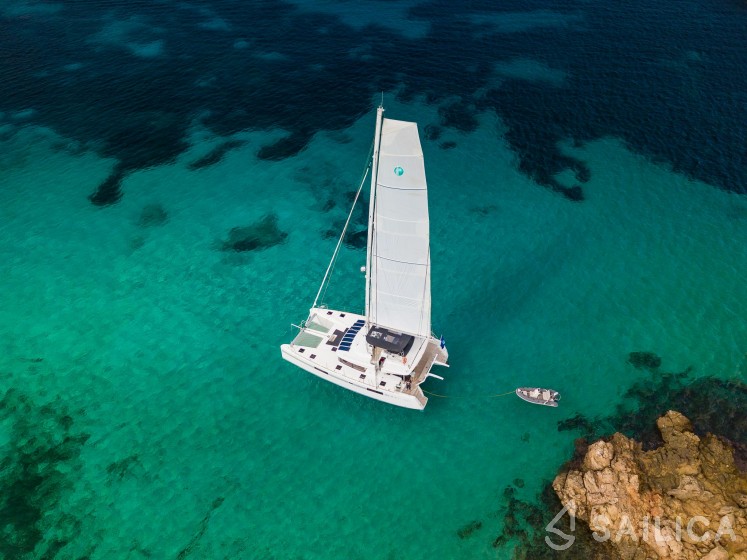 Lagoon 52 - Yacht Charter Sailica