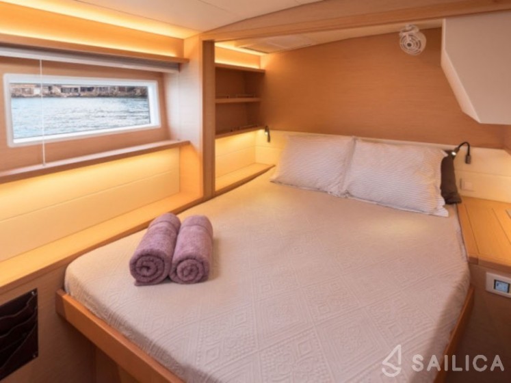 Lagoon 52 - Yacht Charter Sailica