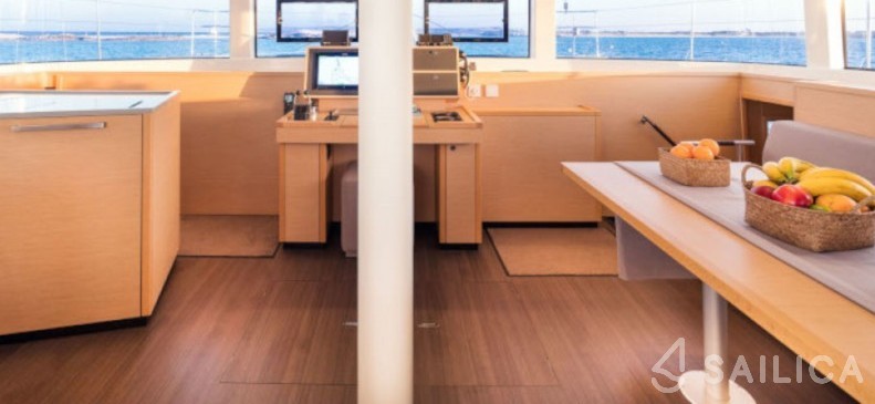 Lagoon 52 - Yacht Charter Sailica