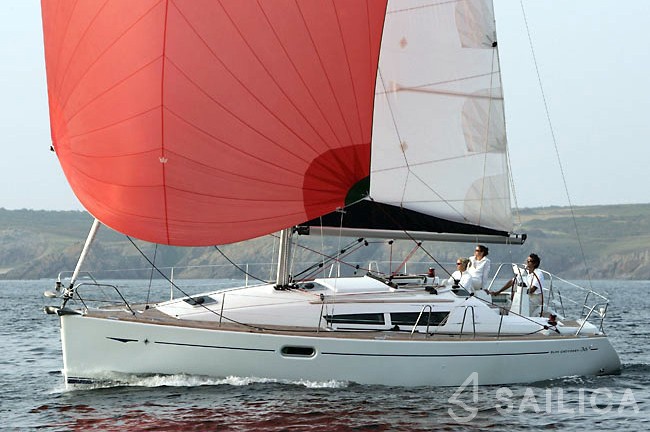 Sun Odyssey 36i - Yacht Charter Sailica
