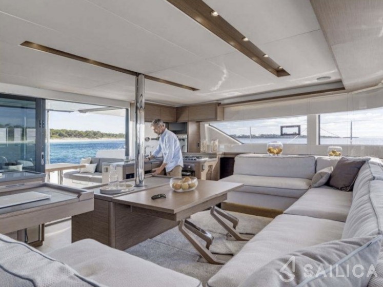 Lagoon 50 - Yacht Charter Sailica