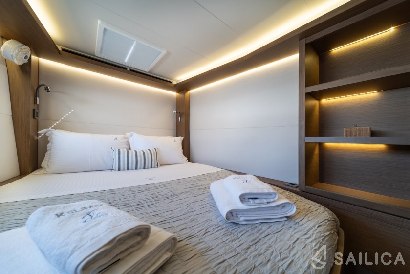 Lagoon 50 - Yacht Charter Sailica
