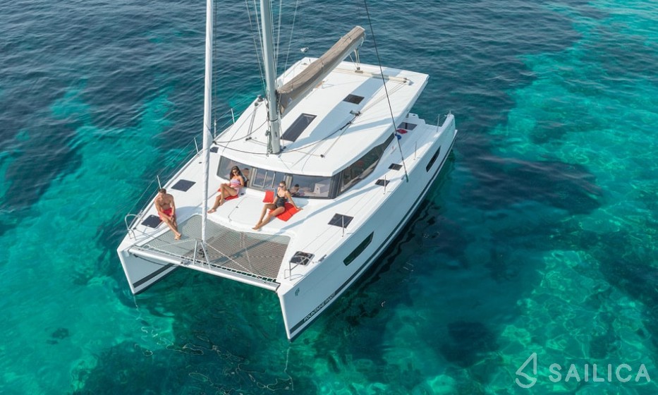 Lucia 40 - Yacht Charter Sailica