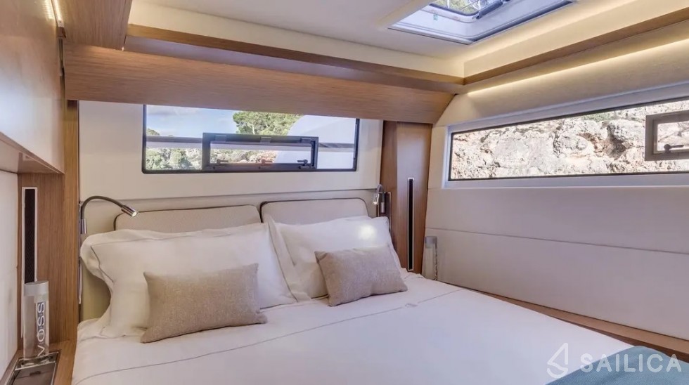 Lagoon 50 - Yacht Charter Sailica