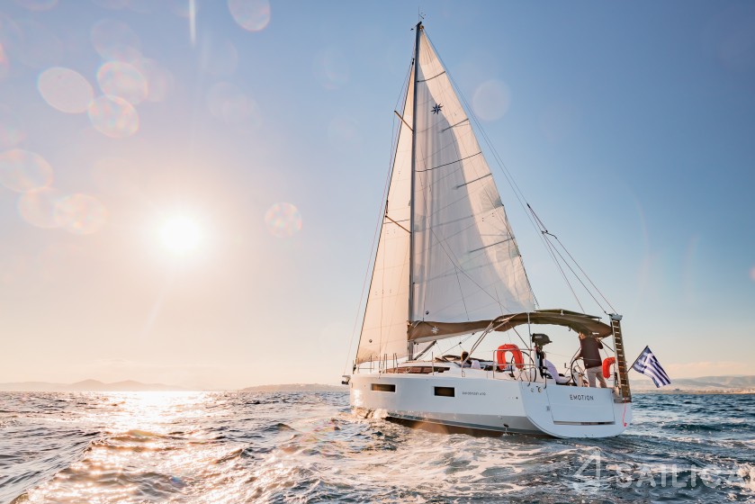 Sun Odyssey 410 - Yacht Charter Sailica
