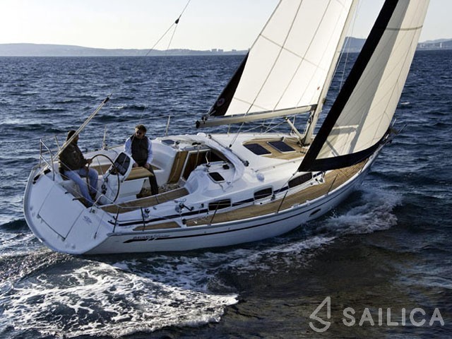Bavaria Cruiser 34 Style - Yacht Charter Sailica