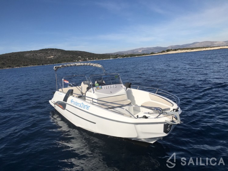 Beneteau Flyer 7.7 SUNdeck - Yacht Charter Sailica