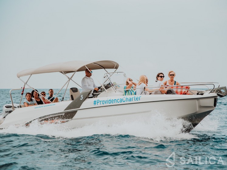 Beneteau Flyer 7.7 SUNdeck - Yacht Charter Sailica