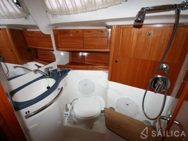 Bavaria 50 Cruiser - Yacht Charter Sailica