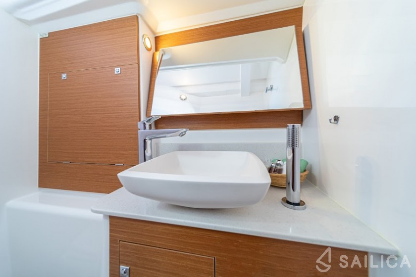 Dufour 460 GL - Yacht Charter Sailica