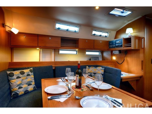 Bavaria 45 Cruiser - Yacht Charter Sailica
