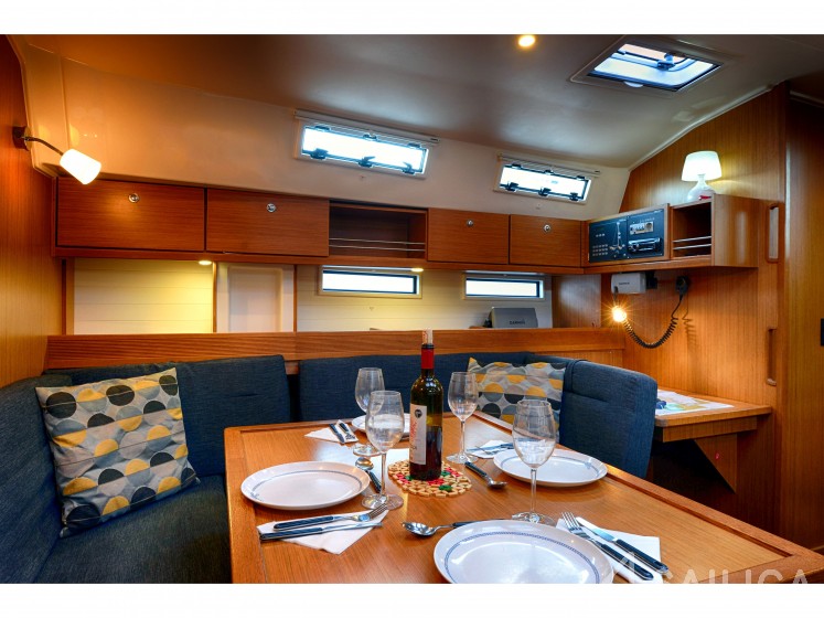 Bavaria 45 Cruiser - Yacht Charter Sailica