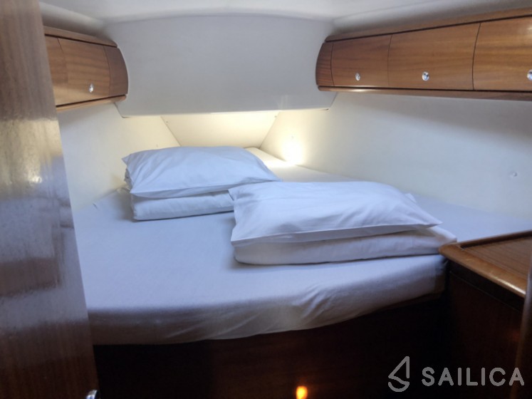 Bavaria 44 - Yacht Charter Sailica
