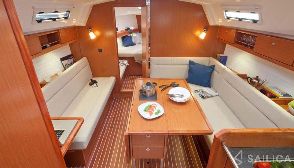 Bavaria Cruiser 36 - Yacht Charter Sailica