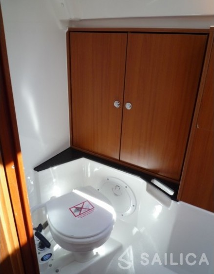 Bavaria Cruiser 36 - Yacht Charter Sailica