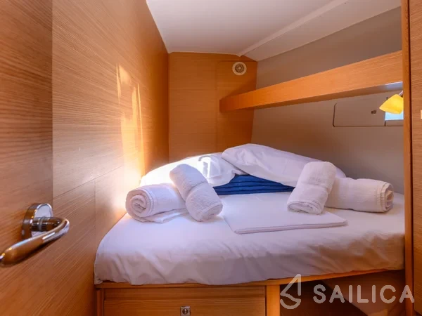 Dufour 460 GL - Yacht Charter Sailica